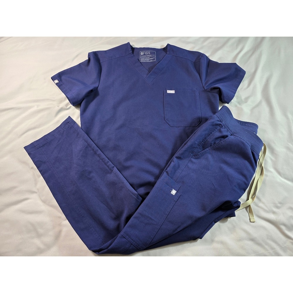 Figs Scrub Set Men Small Navy Blue Leon Three-Pocket Top / Axim Cargo Pant